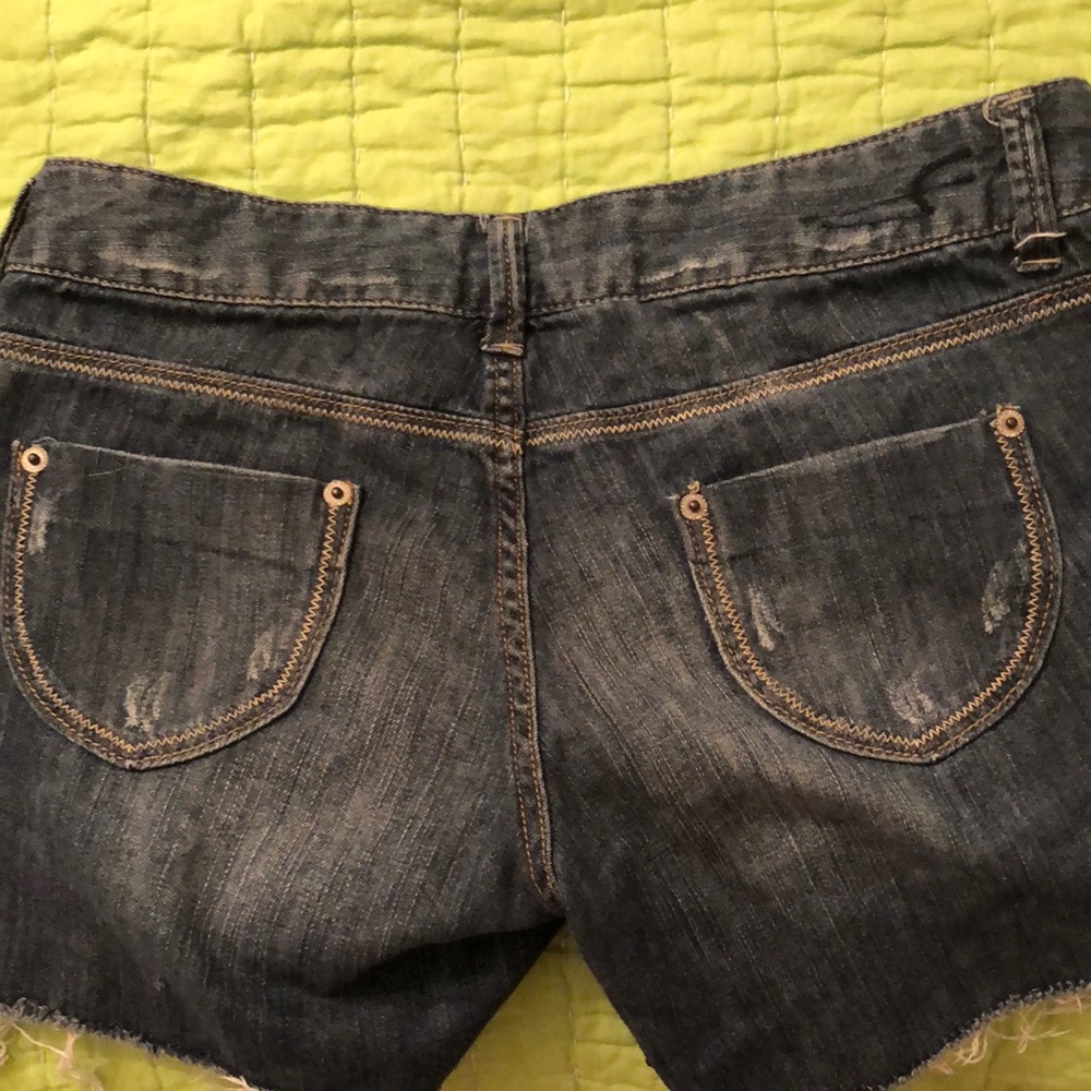 American eagle women’s shorts